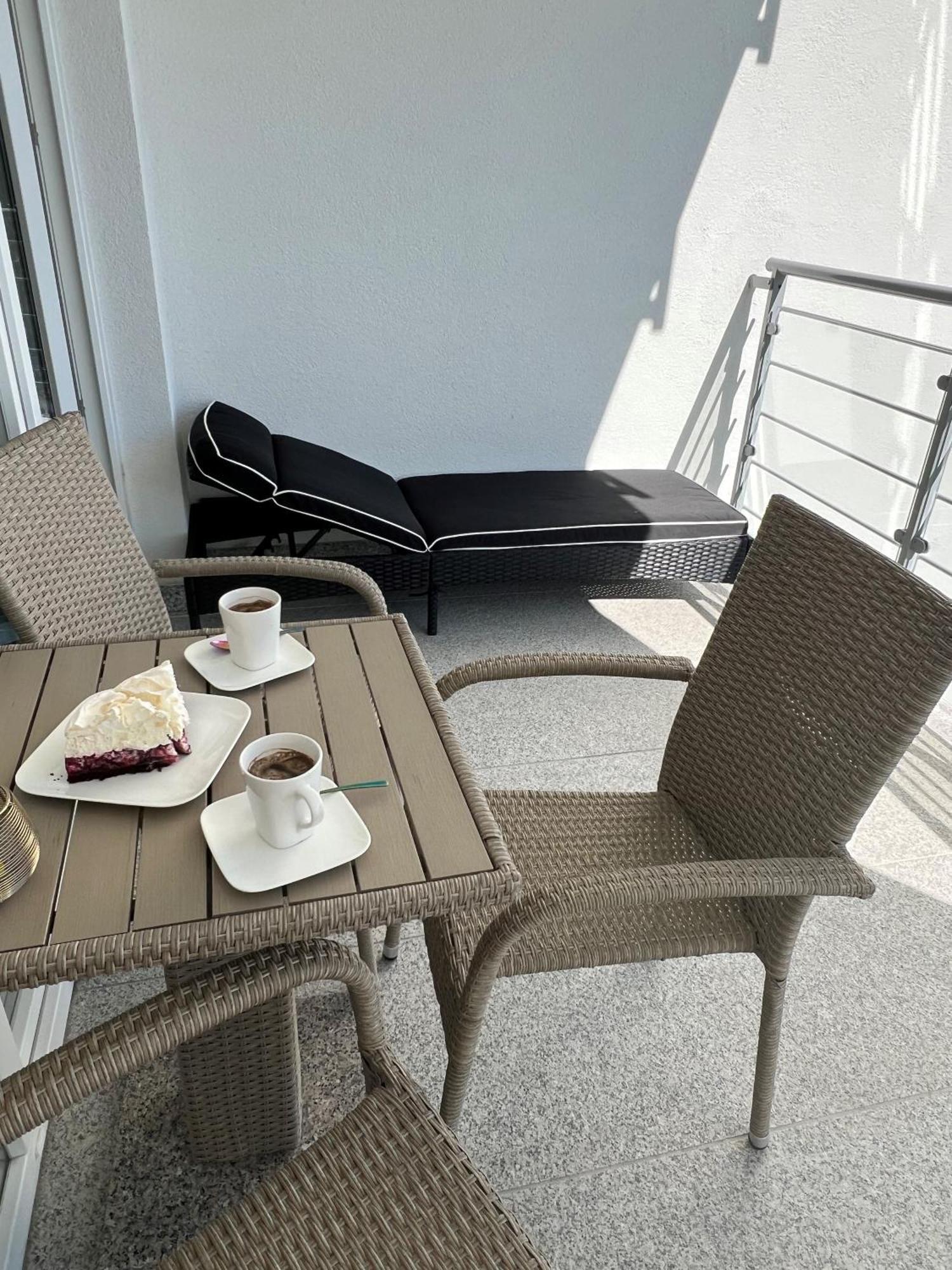 Porta Mare Apartments Luxview- Budynek Centralny 드지우노웨크 외부 사진